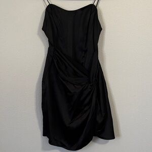 Elegant Black Strapless Mini Dress